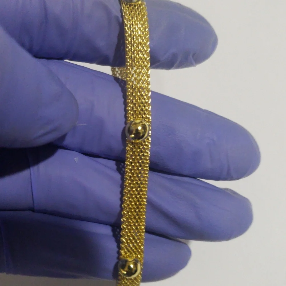 Elegant Gold tone Bracelet Size 7 - Women's Fashion Jewelry